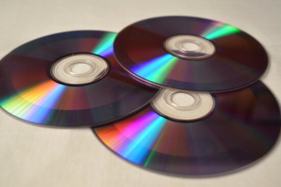 Phục hồi dữ liệu CD, DVD bị trầy xước không đọc được